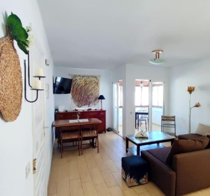 Casa Roshan Playa Honda  Εξωτερικό φωτογραφία
