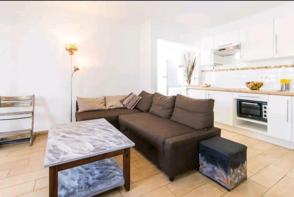 Casa Roshan Playa Honda  Εξωτερικό φωτογραφία